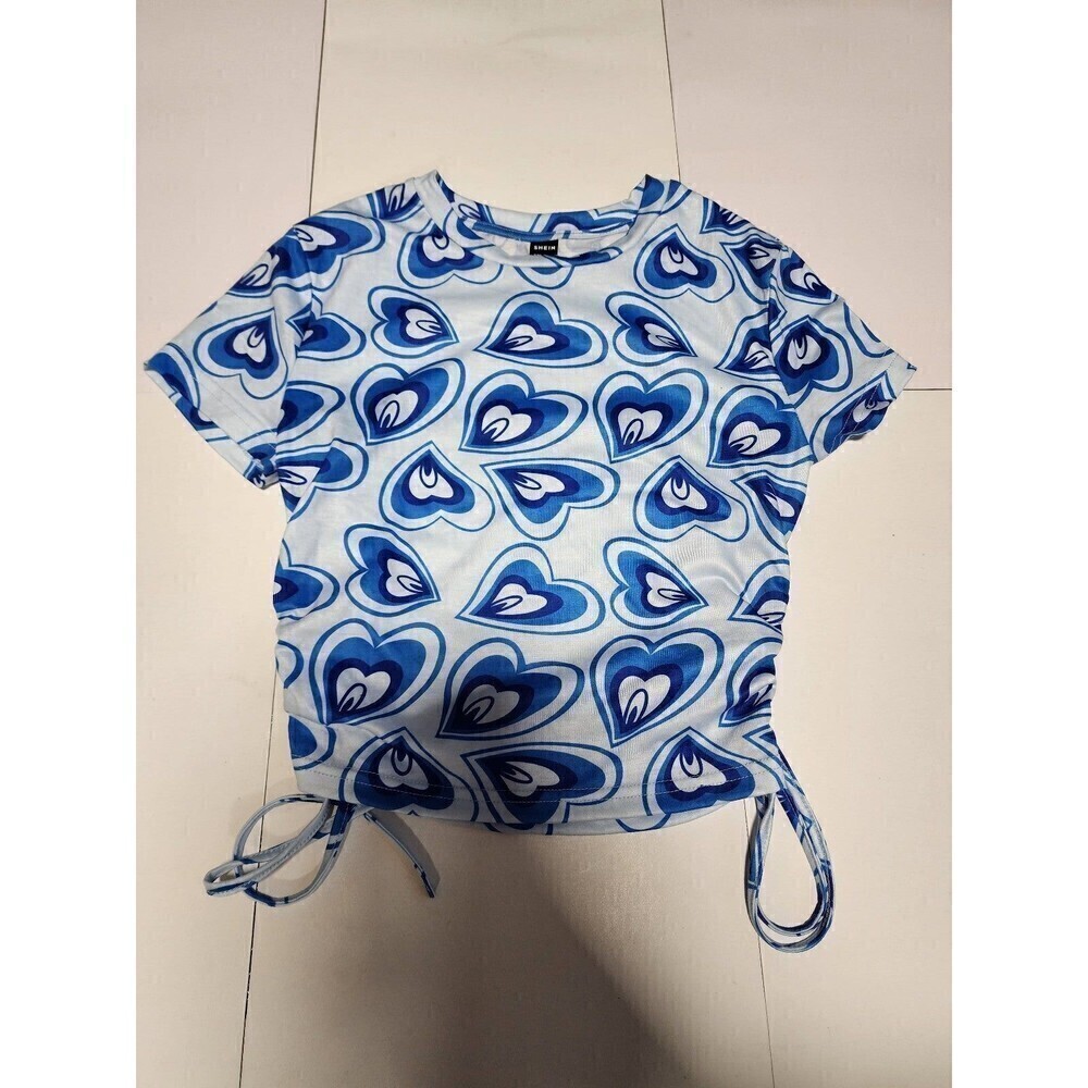 Qutie 90s Ruched Drawstring Side Heart Top - Picture 10 of 10